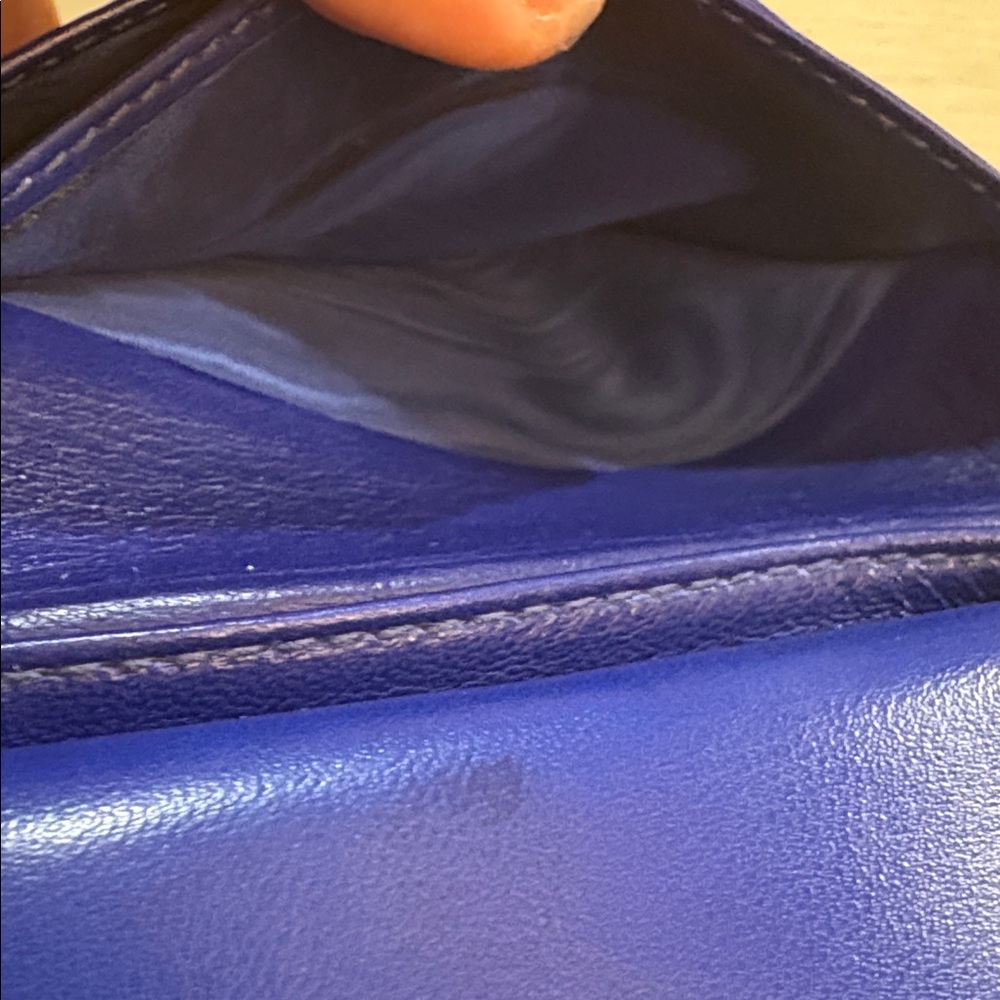 Chanel Vintage Caviar Leather Kiss lock  Wallet – Blue 3.5"x4.75" - Picture 14 of 16